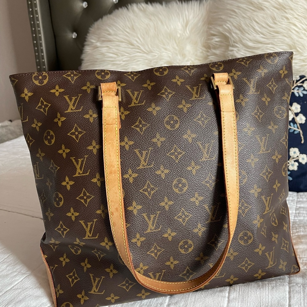 Louis Vuitton Cabas Mezzo